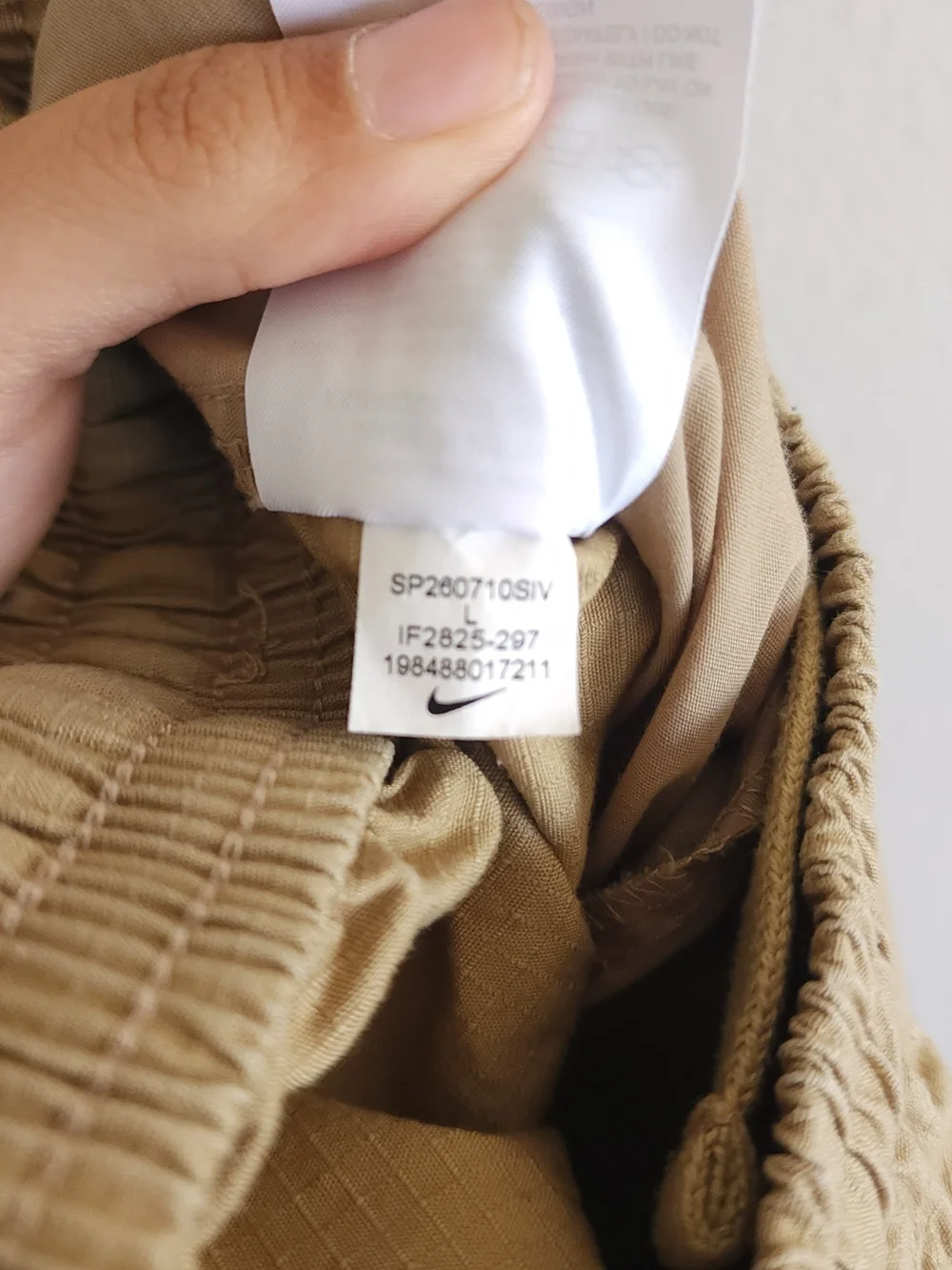 Nike Big Kids Sportswear Club Woven Cargo Pants Tan Khaki Size L